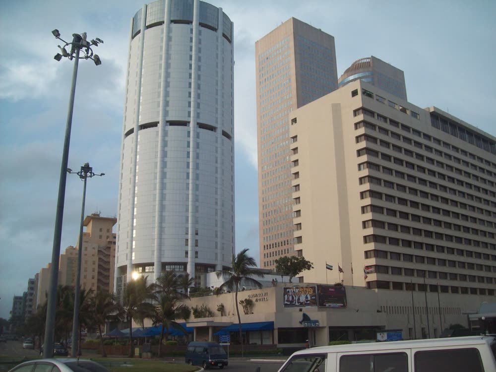 The cylindrical Bank of Ceylon head office tower in Colombo Fort.